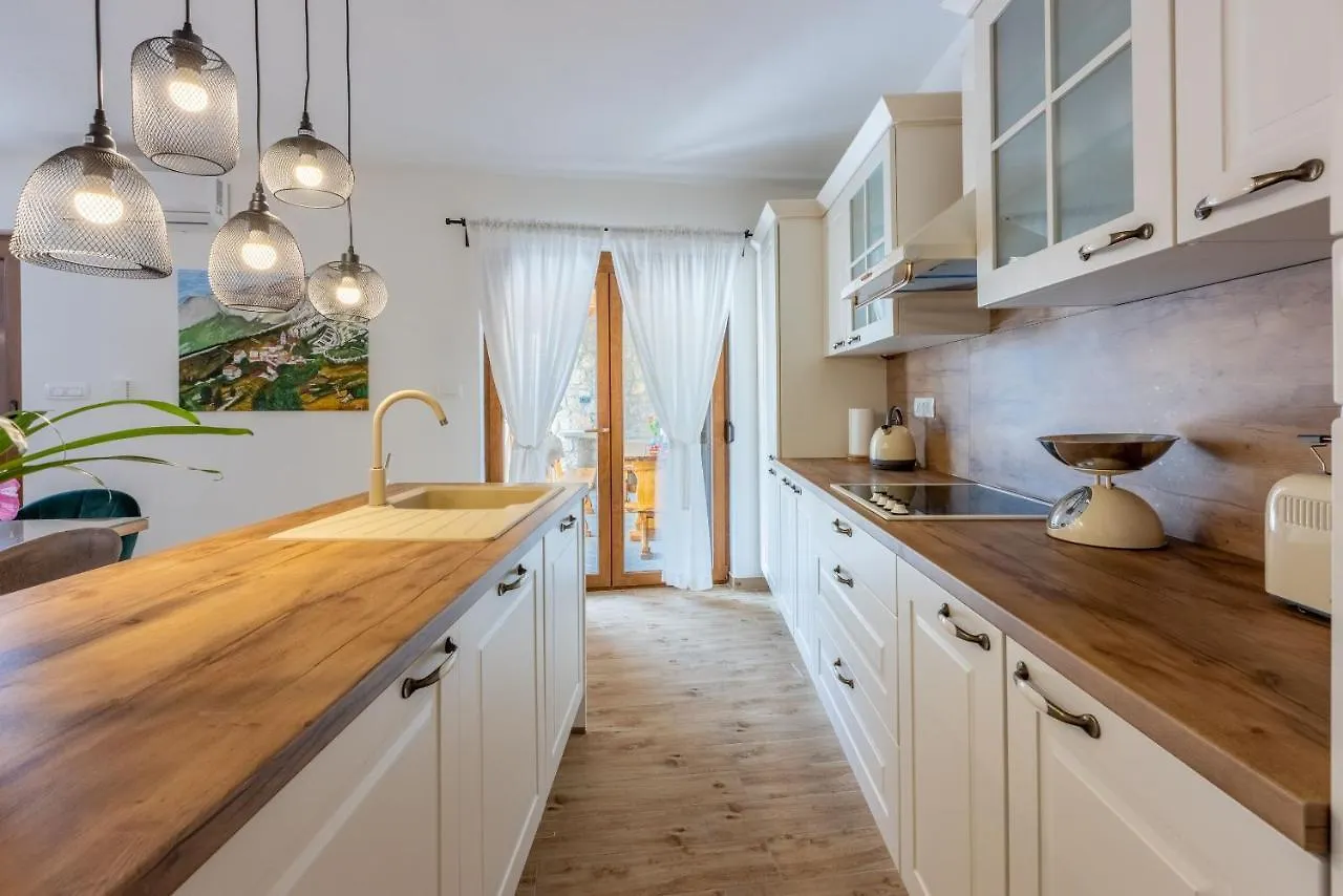 Villa Banely Grizane-Belgrad